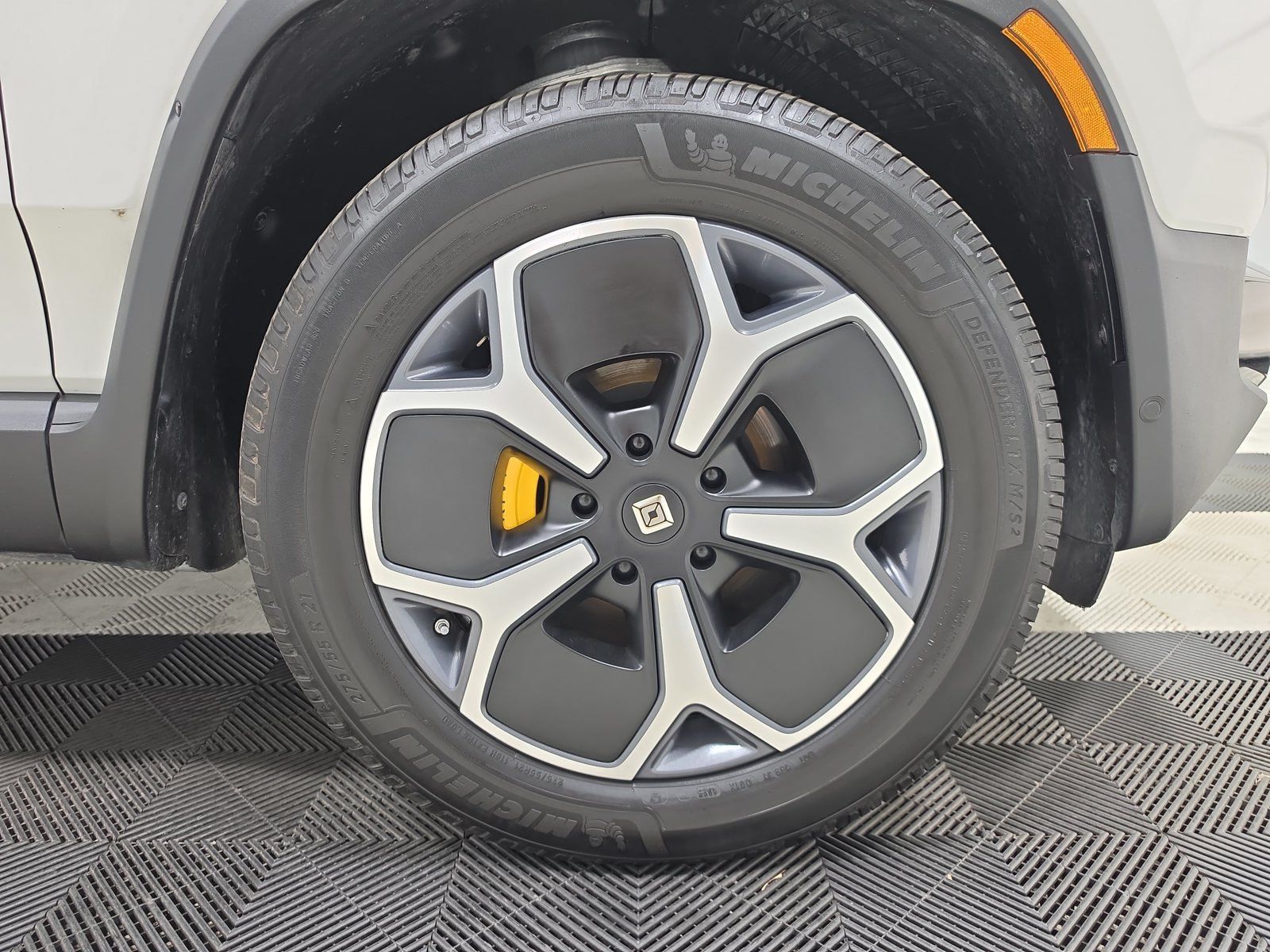 Used 2023 Rivian R1T Adventure Quad AWD/4WD image 11