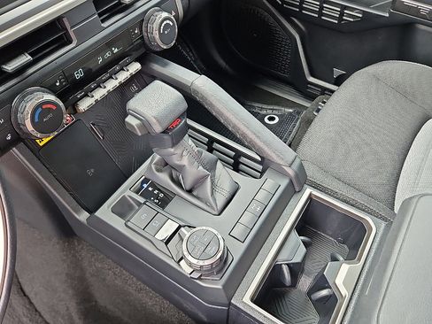 Certified 2025 Toyota 4Runner 4WD image 20