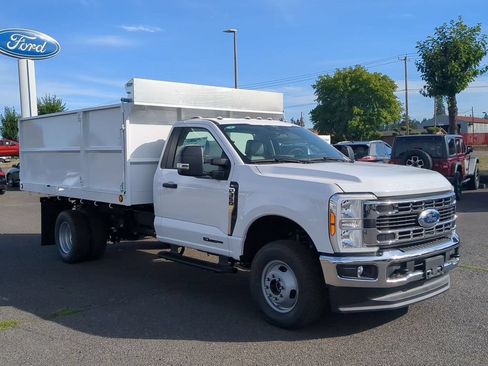 New 2024 Ford F350 XL w/ XL Chrome Package AWD/4WD image 7