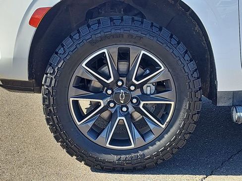 Used 2021 Chevrolet Tahoe Z71 w/ Max Trailering Package AWD/4WD image 20