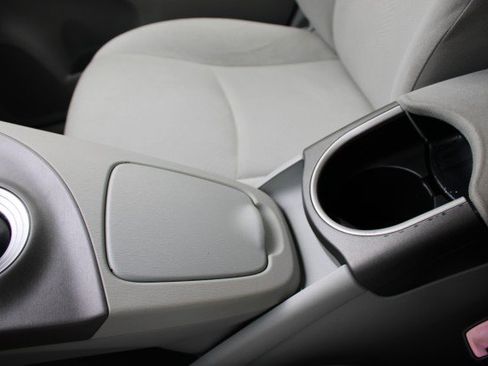 Used 2012 Toyota Prius Three FWD image 28