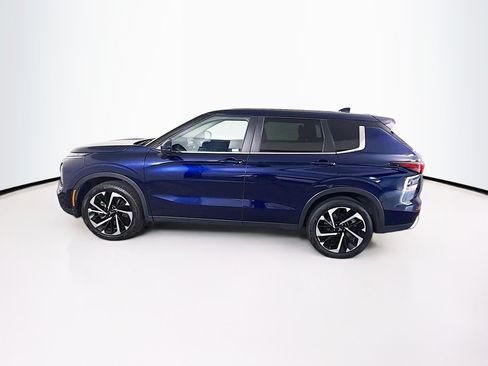 Used 2024 Mitsubishi Outlander SE AWD/4WD image 4