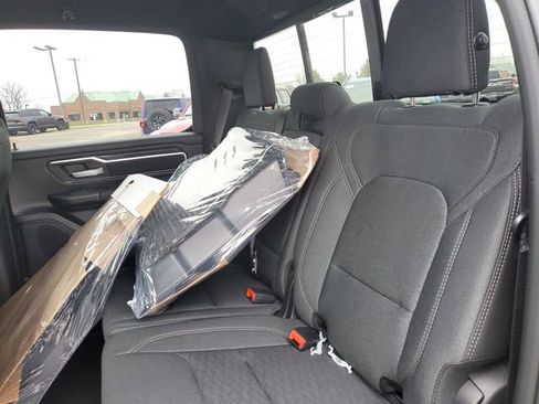 New 2026 RAM 1500 4x4 Crew Cab image 16