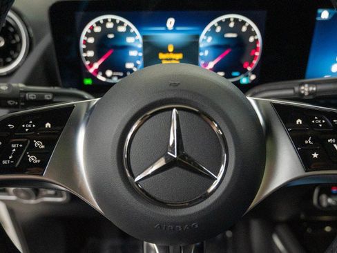 Certified 2026 Mercedes-Benz GLA 250 image 21