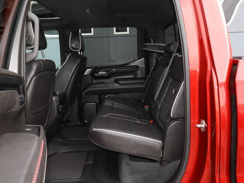 Used 2023 GMC Sierra 1500 AT4X AWD/4WD image 8