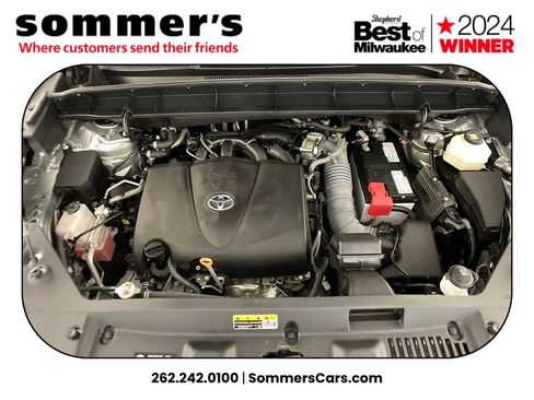 Used 2021 Toyota Highlander XLE image 18