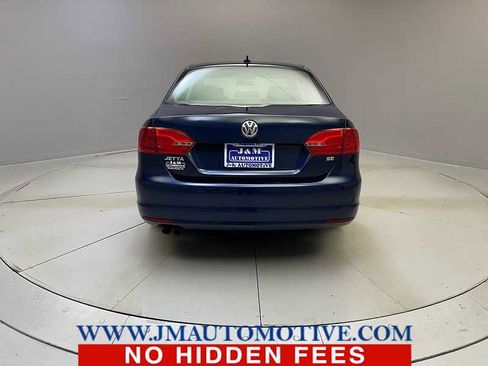Used 2014 Volkswagen Jetta SE FWD image 4