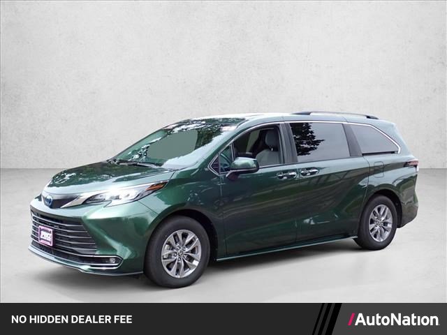 Certified 2025 Toyota Sienna XLE w/ XLE Plus Package AWD/4WD image 1