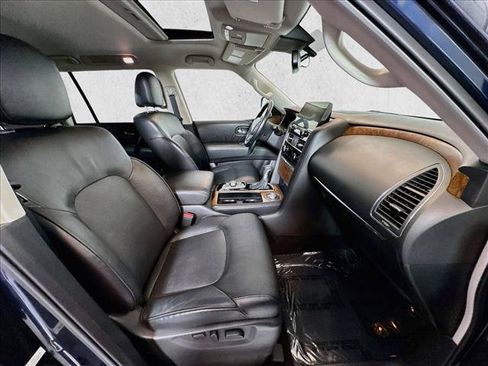 Used 2024 Nissan Armada SL w/ Captain's Chairs Package RWD image 28