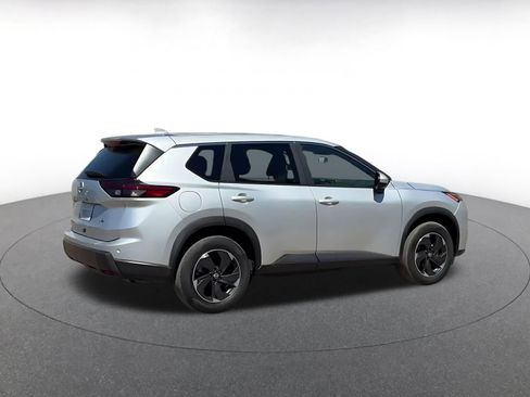 Used 2025 Nissan Rogue SV AWD/4WD image 15