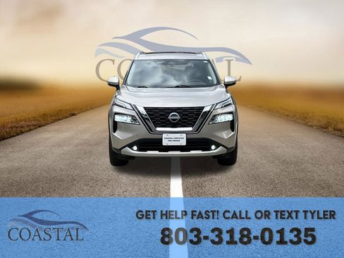 Used 2022 Nissan Rogue Platinum w/ Head-Up Display Package image 2