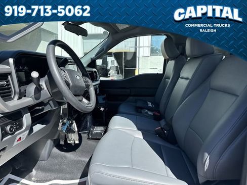 New 2024 Ford F550 4x4 Regular Cab Super Duty image 17