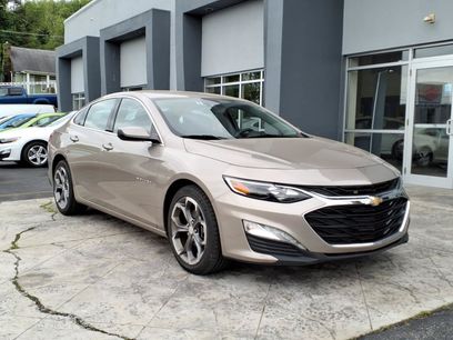 Used 2023 Chevrolet Malibu LT w/ Driver Confidence Package