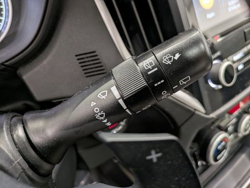 Used 2022 Subaru Forester Limited w/ Popular Package #3 image 18