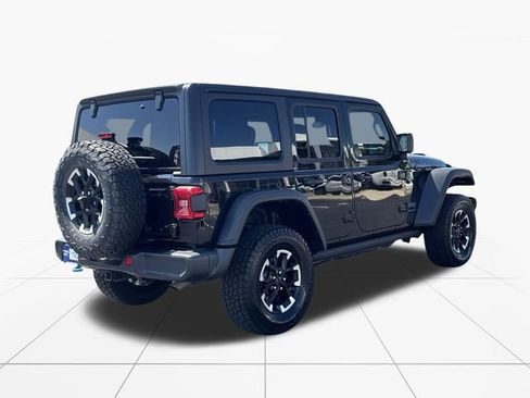 Used 2024 Jeep Wrangler Unlimited Rubicon 4xe AWD/4WD image 6