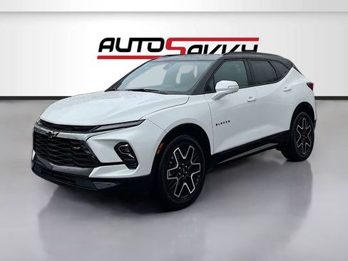 Used 2023 Chevrolet Blazer RS w/ Driver Confidence II Package AWD/4WD image 3