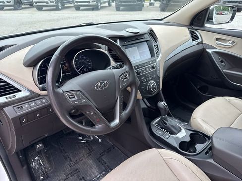 Used 2017 Hyundai Santa Fe Sport AWD/4WD image 2