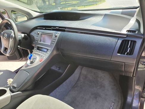 Used 2013 Toyota Prius Two FWD image 29
