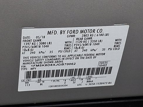 Used 2018 Ford Explorer XLT w/ Equipment Group 202A AWD/4WD image 27