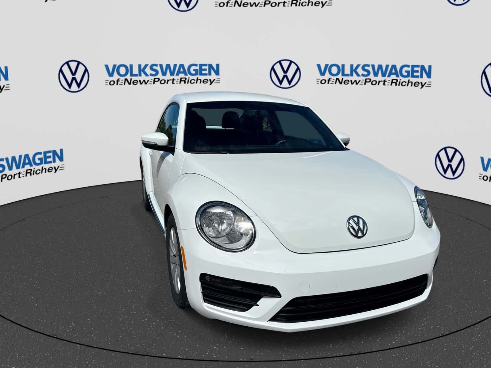 Used 2019 Volkswagen Beetle 2.0T S FWD image 16