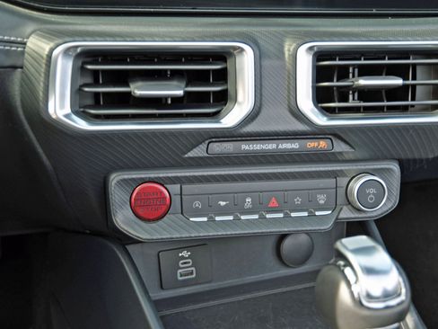 Used 2025 Ford Mustang Premium image 24