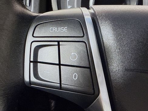 Used 2016 Volvo S60 T5 Premier w/ Convenience Package image 14