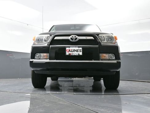 Used 2013 Toyota 4Runner SR5 w/ Premium Pkg image 48