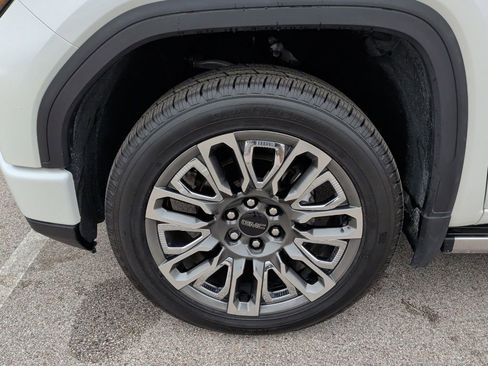 Used 2025 GMC Sierra 1500 Denali Ultimate AWD/4WD image 53