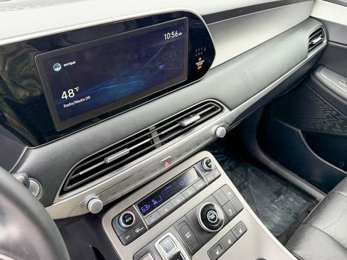 Used 2022 Hyundai Palisade SEL w/ 8P Bench Seat Package image 36