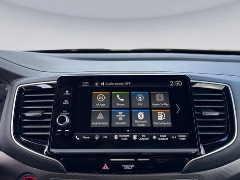 Certified 2025 Honda Ridgeline RTL image 24