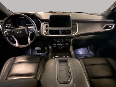 Used 2024 Chevrolet Tahoe Z71 w/ Luxury Package AWD/4WD image 14