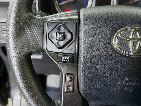 Used 2015 Toyota 4Runner Trail image 20