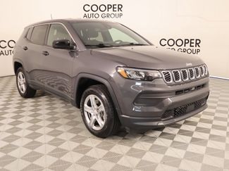 Used 2024 Jeep Compass Sport image 1