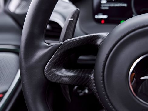 Used 2023 McLaren Artura RWD image 61