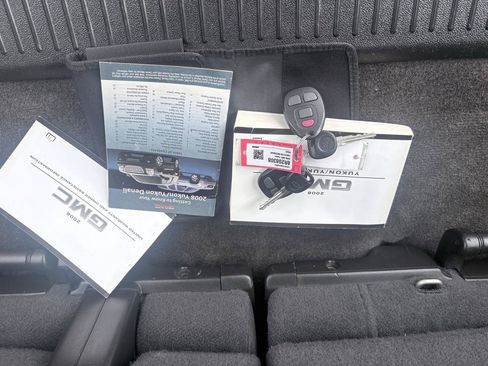Used 2008 GMC Yukon SLE AWD/4WD image 11