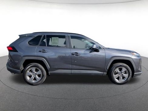 Used 2024 Toyota RAV4 XLE FWD image 7