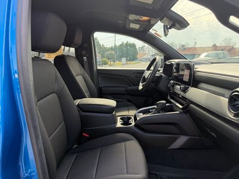 Used 2024 Chevrolet Colorado Trail Boss w/ Advanced Trailering Package image 32