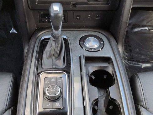 Used 2021 Nissan Armada SL w/ Midnight Edition Package RWD image 19