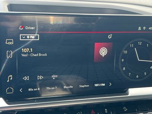 Used 2022 GMC Sierra 1500 SLE image 14