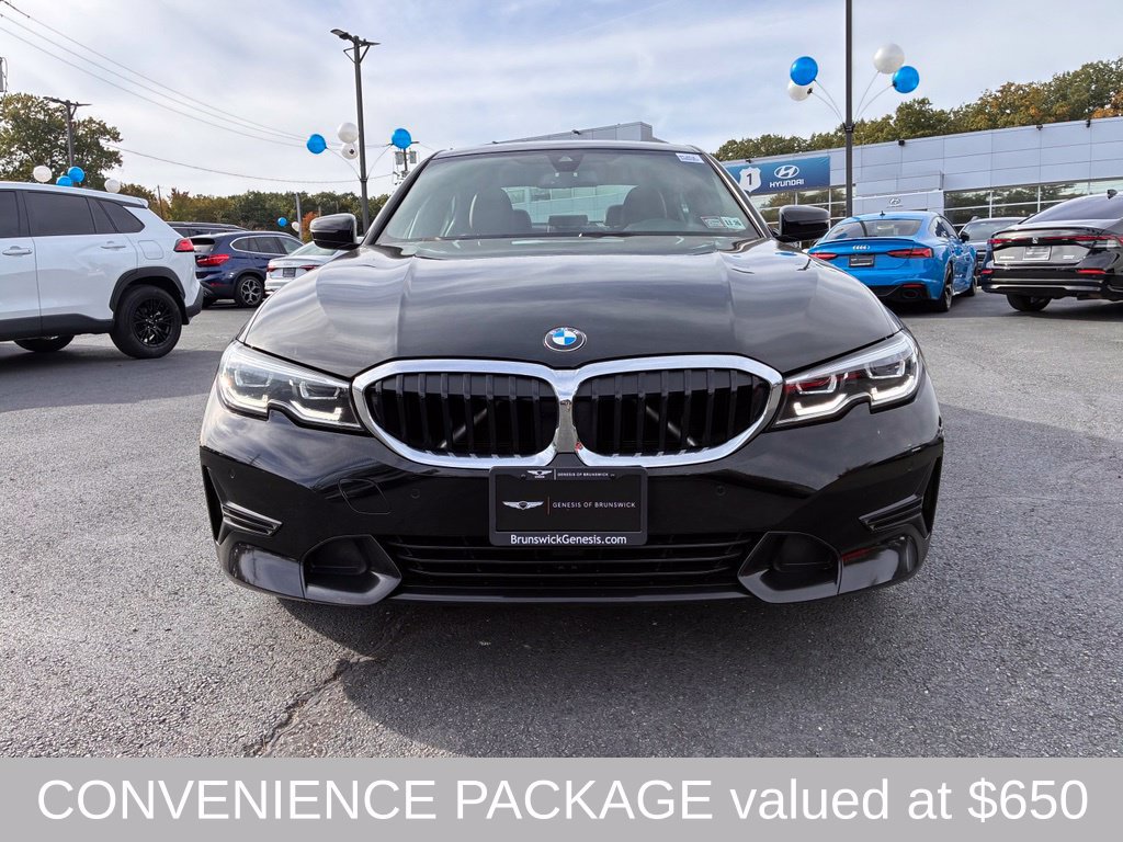 Used 2022 BMW 330i xDrive Sedan w/ Convenience Package AWD/4WD image 2