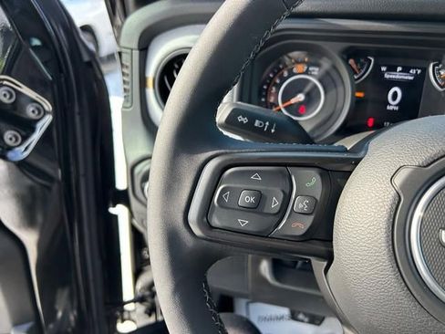 New 2025 Jeep Wrangler Sport S image 22