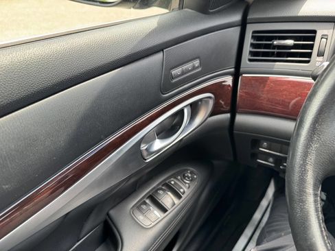 Used 2015 INFINITI Q70 3.7 AWD/4WD image 26