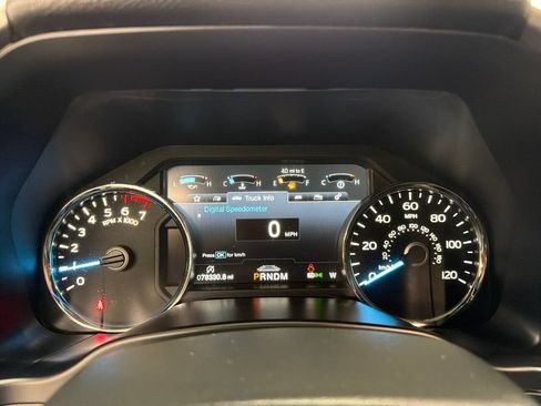 Used 2020 Ford F150 Platinum w/ Equipment Group 701A Luxury AWD/4WD image 23