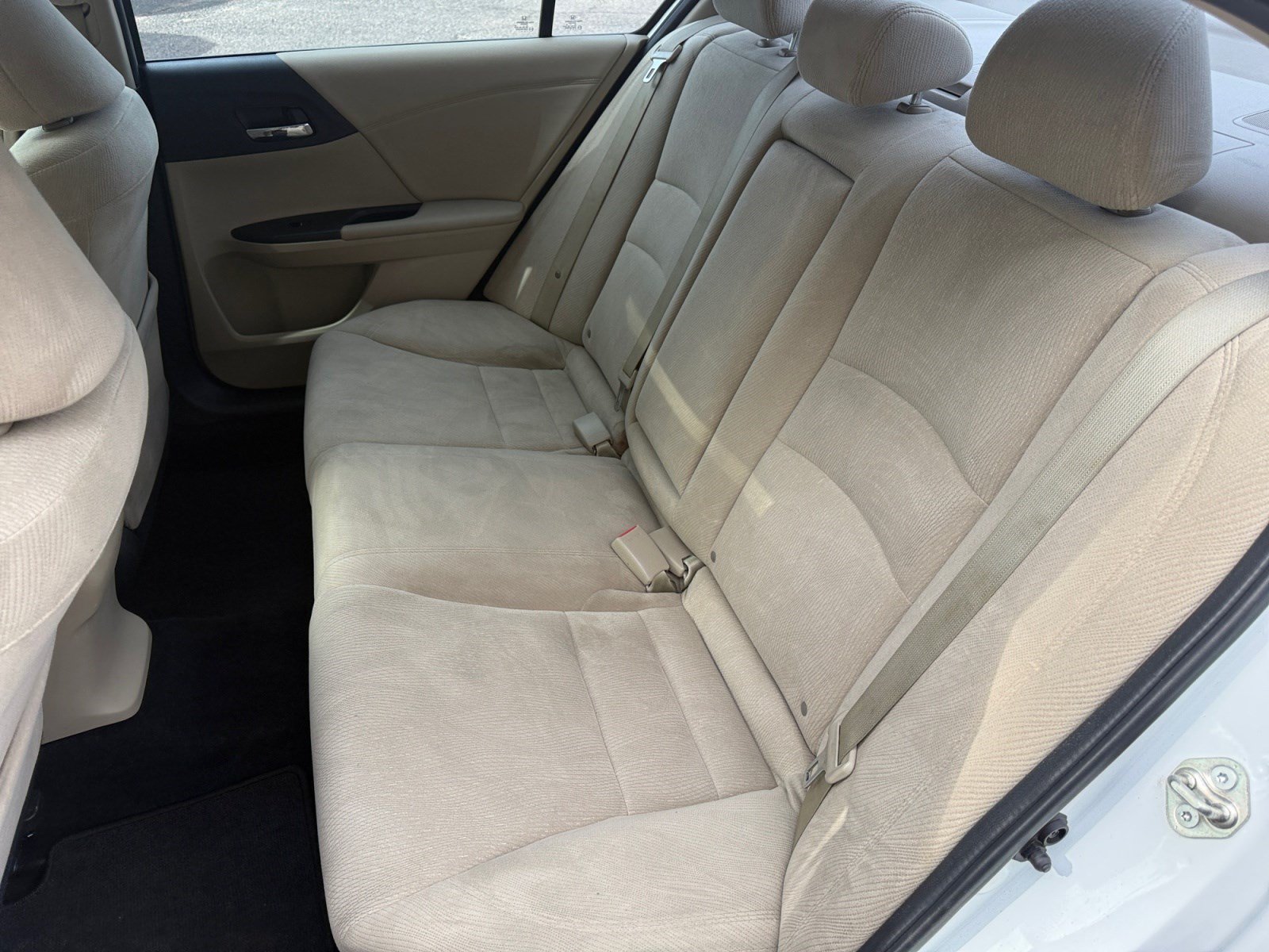 Used 2015 Honda Accord EX image 17
