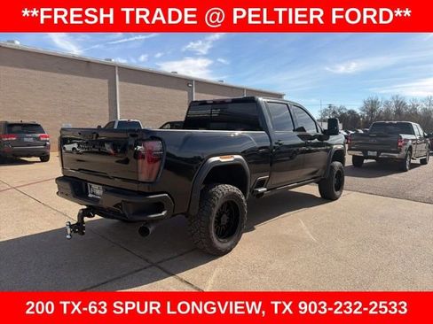 Used 2024 GMC Sierra 2500 AT4X image 15