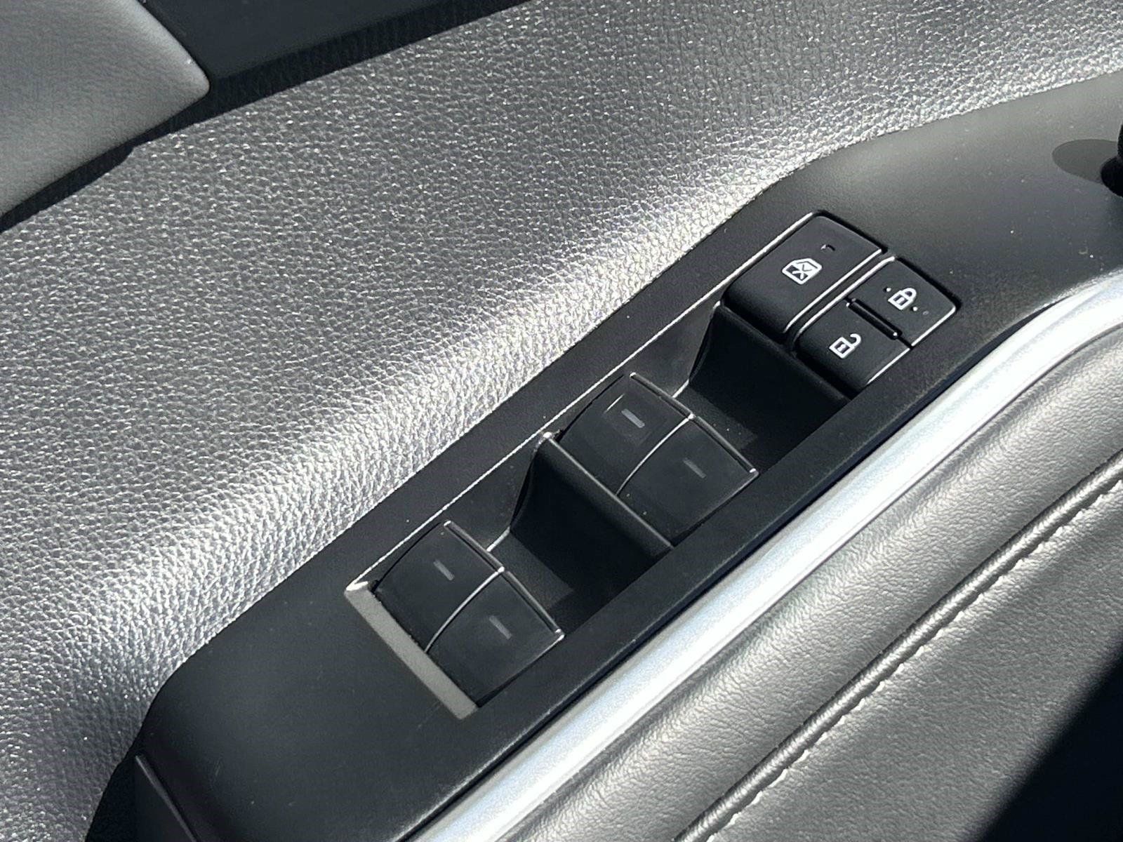 Used 2026 Toyota Highlander XLE AWD/4WD image 20
