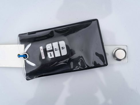 Used 2021 Honda Accord EX image 17