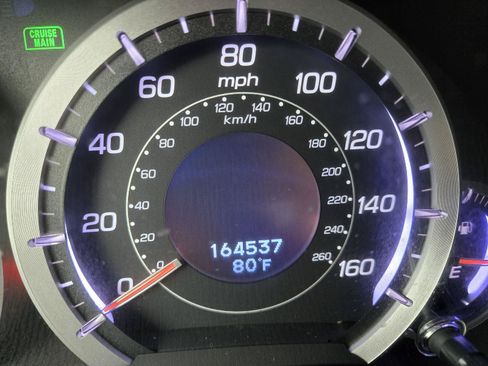 Used 2013 Acura TSX Sedan FWD image 25