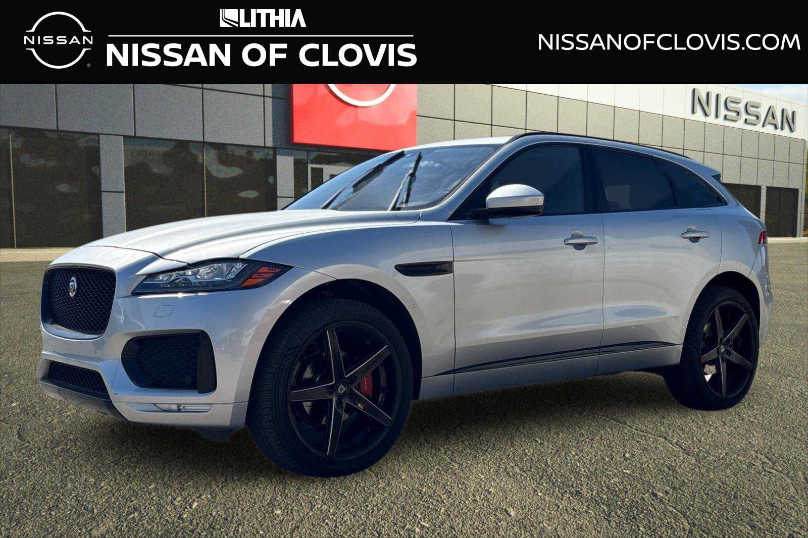 Used 2018 Jaguar F-PACE S AWD/4WD image 1