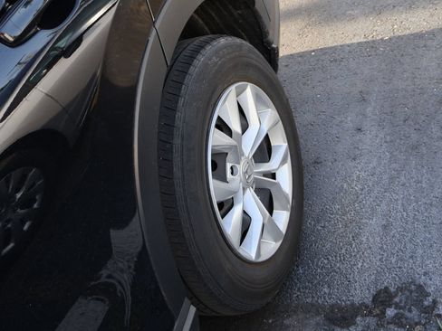 Used 2024 Honda CR-V LX image 12